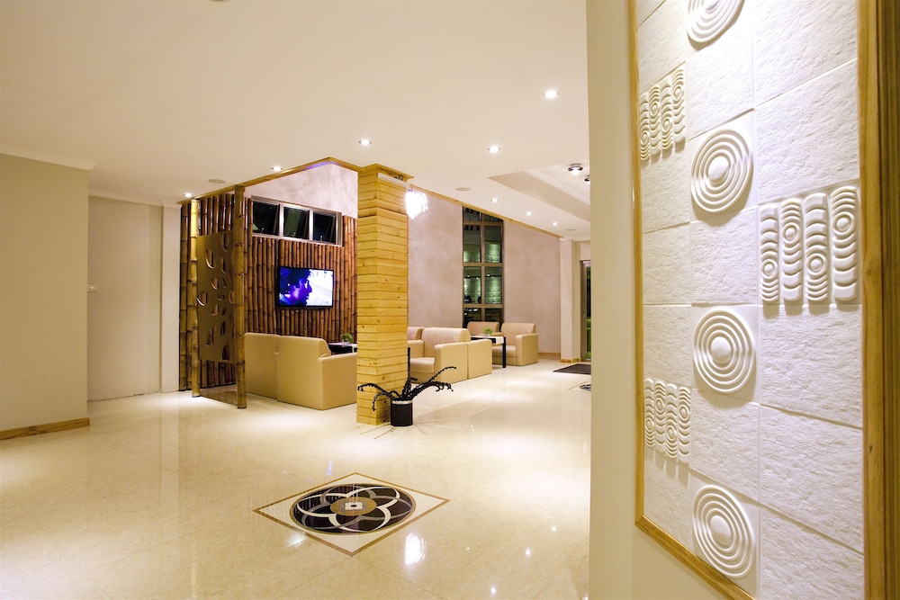 Kaani Beach Hotel 11/59