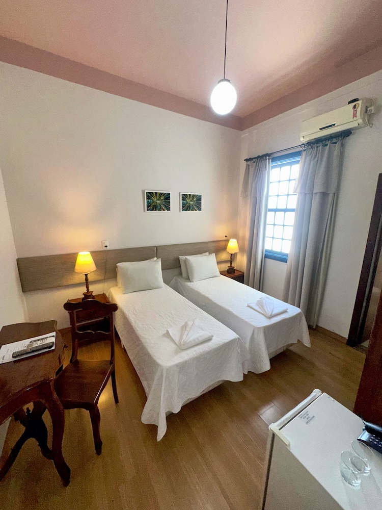 Hotel Lenheiros 17/61