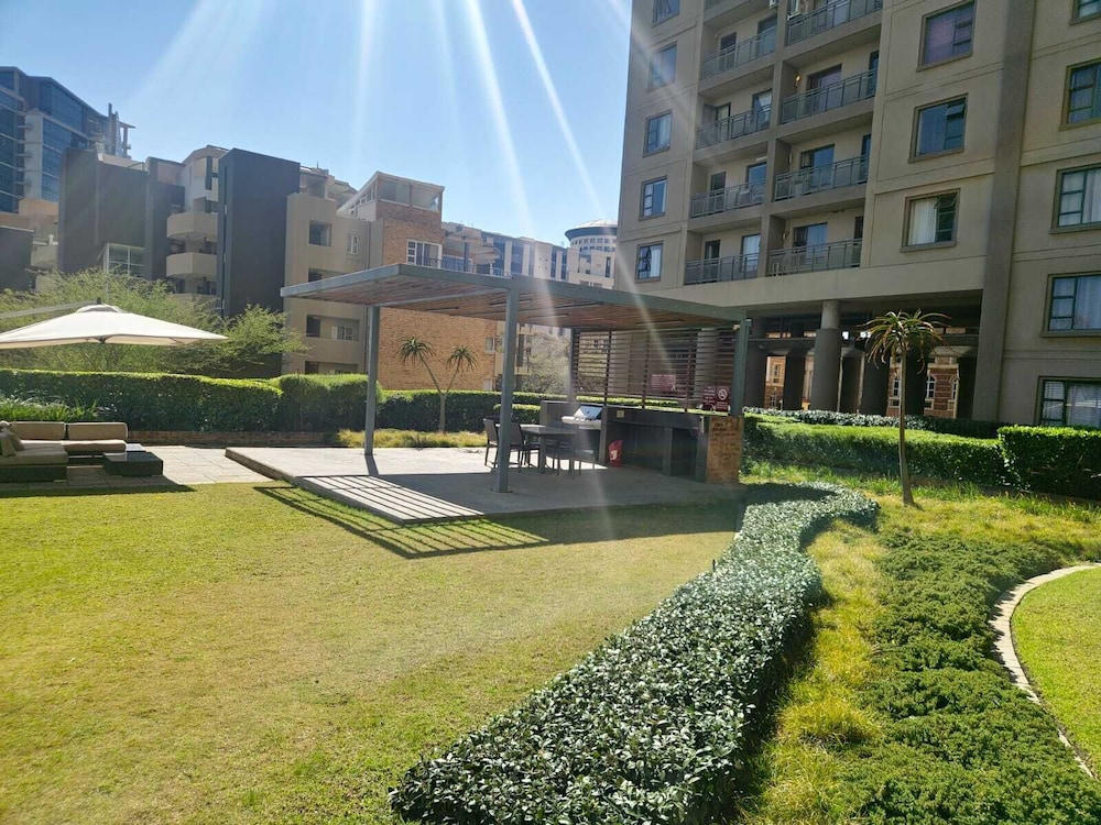 Sandton Executive Suites - Westpoint 63/70