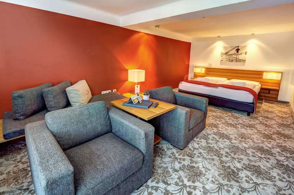 AlpenParks Hotel and Apartments Maria Maria Alm 32/56