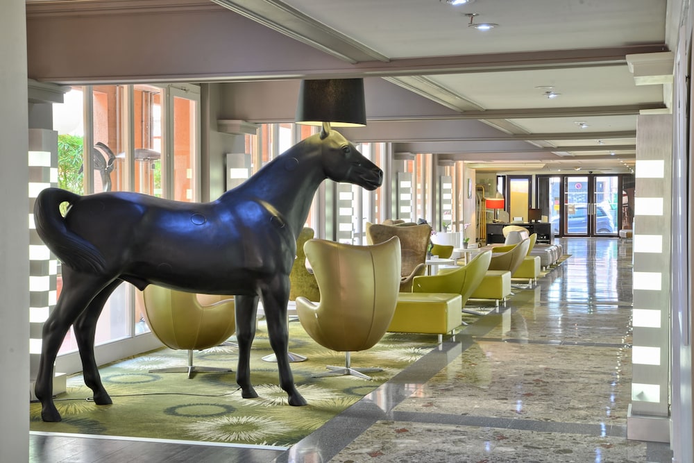 Plaza Hotel Capitole Toulouse 29/64