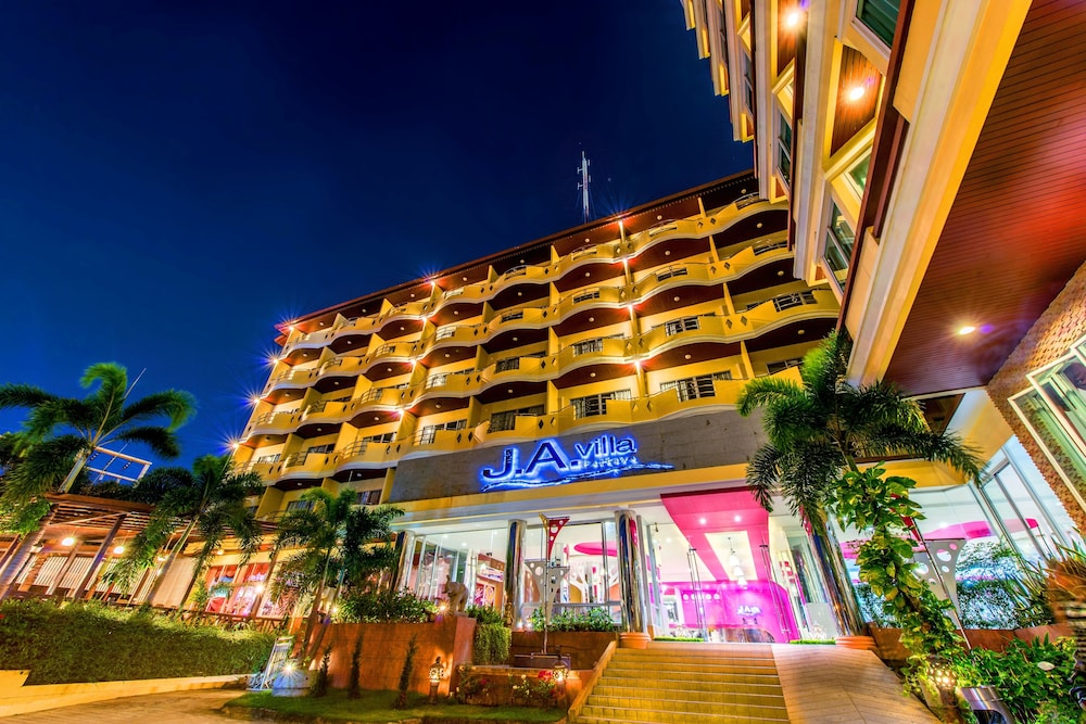 Sunday JA Plus Hotel in PATTAYA