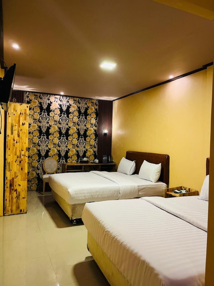 Cemara Indah Hotel 15/50