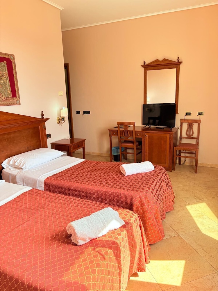غرفة اقتصادية بسرير مزدوج، Hotel D Apos Angelo Palace 6/10