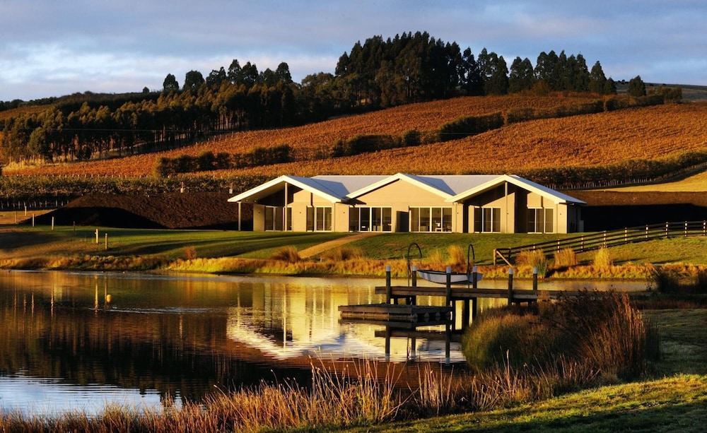 Relbia Lodge 24/28
