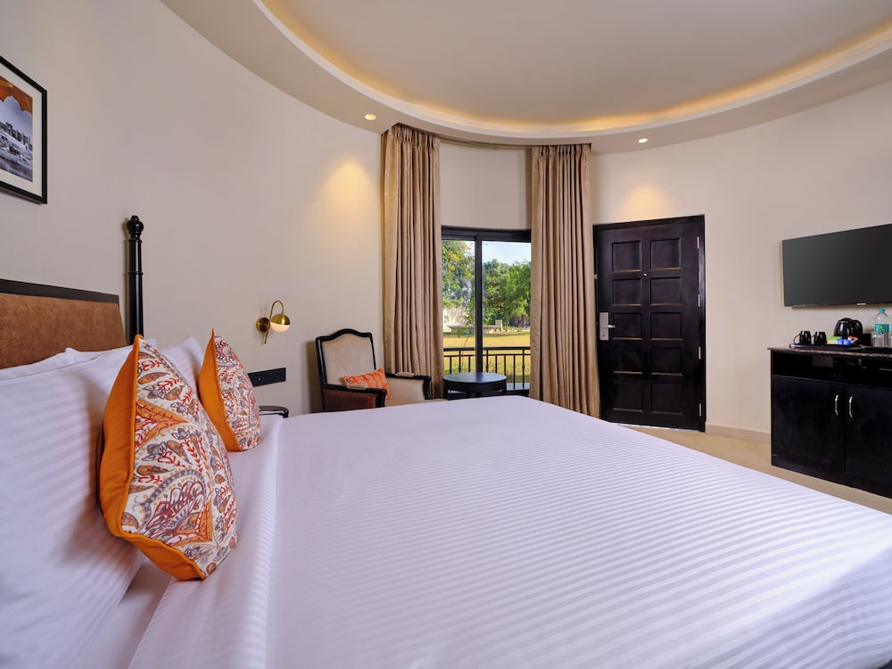 Pride Amber Villas Resort 31/55