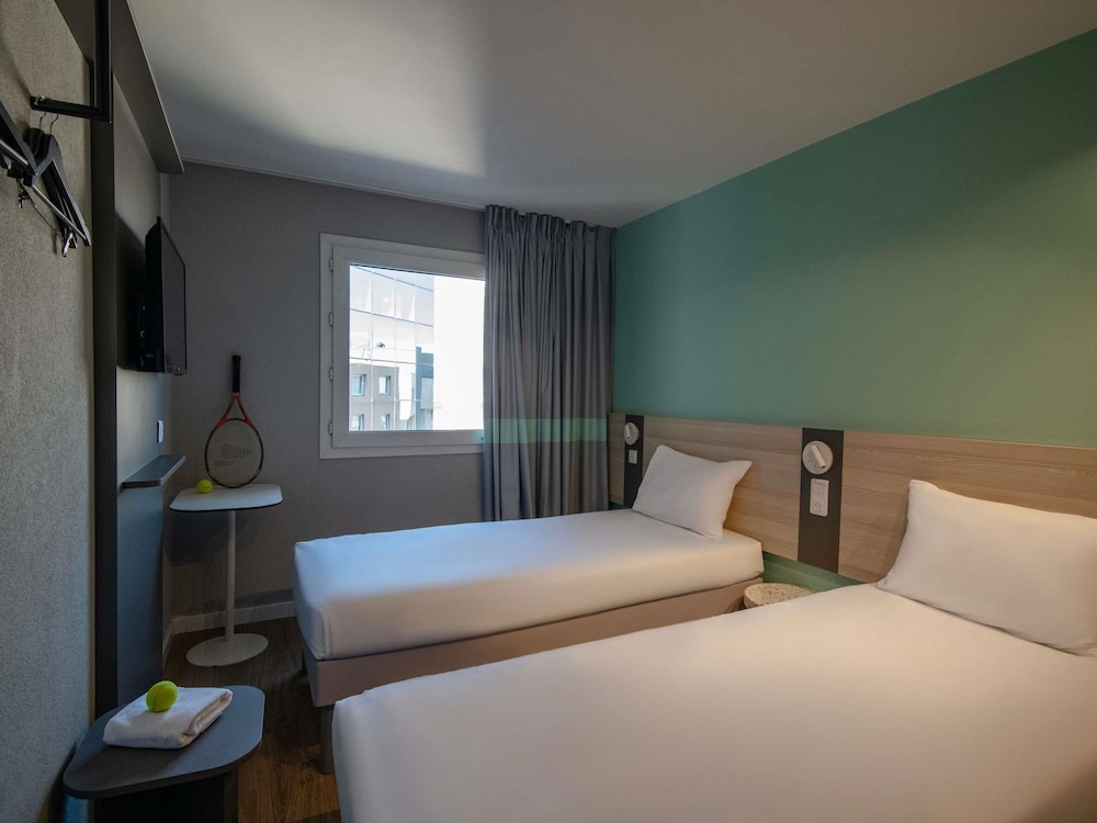 Ibis Budget Nice Aeroport Promenade Des Anglais 26/56