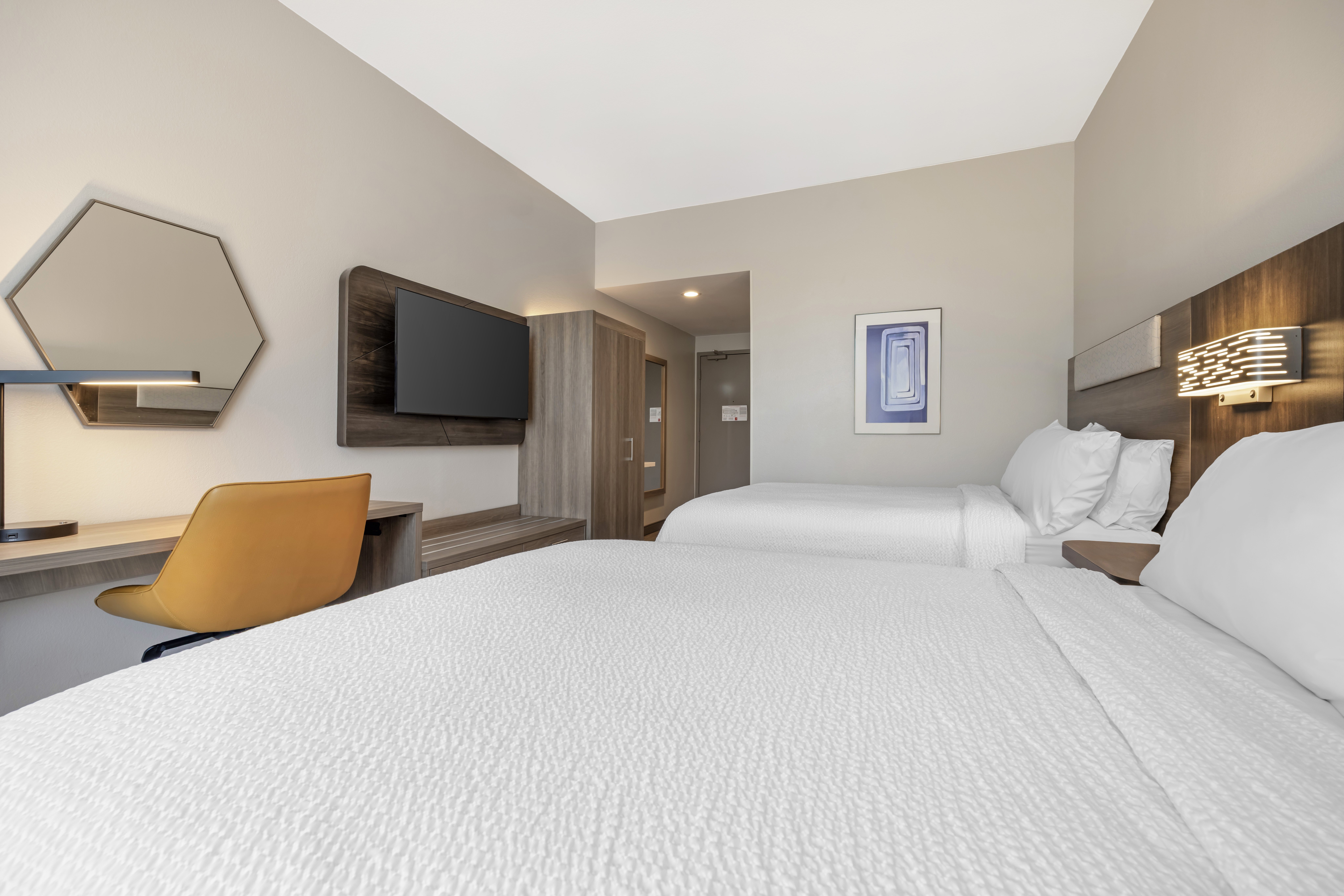 Holiday Inn Express Hotel And Suites Lake Elsinore 25/61