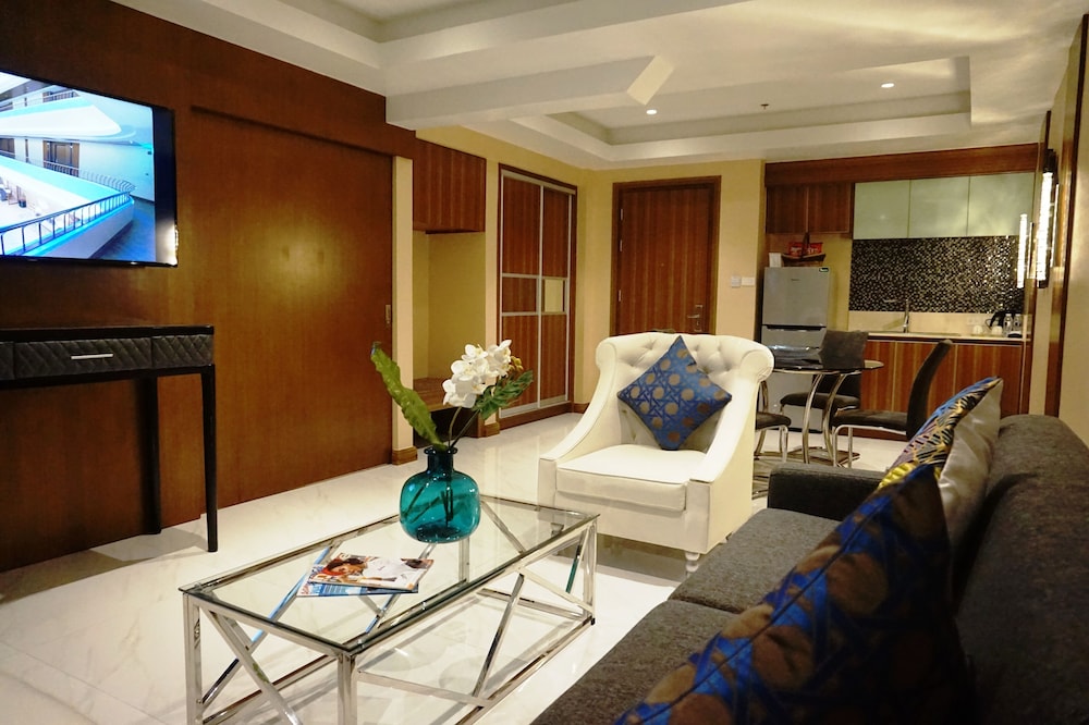 Central Park Reef Resort 30/50