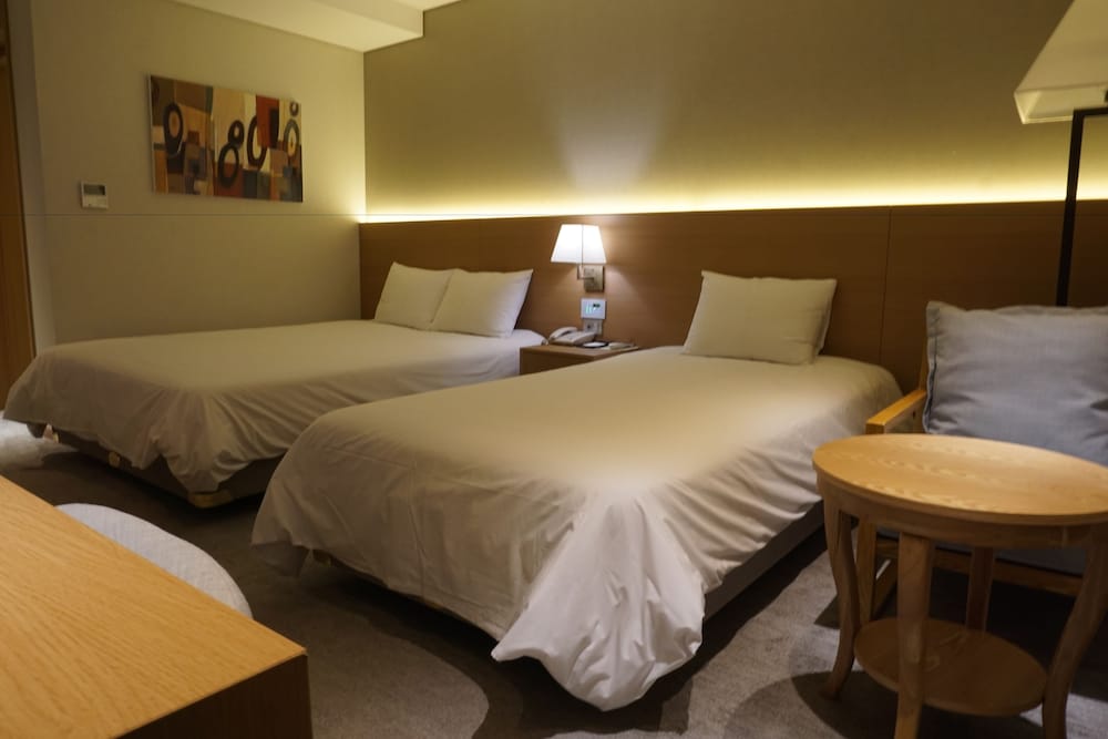 Astar Hotel 17/69