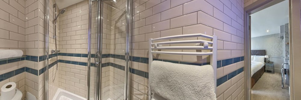 Brooks Hotel Edinburgh 32/62