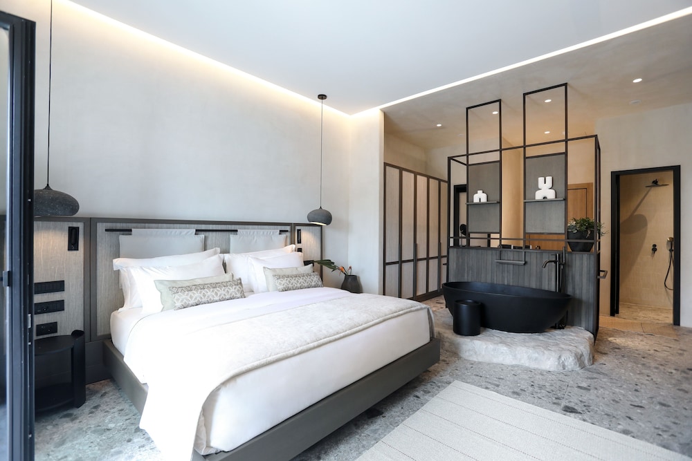 Aeonic Suites and Spa - Adults Only 6/50