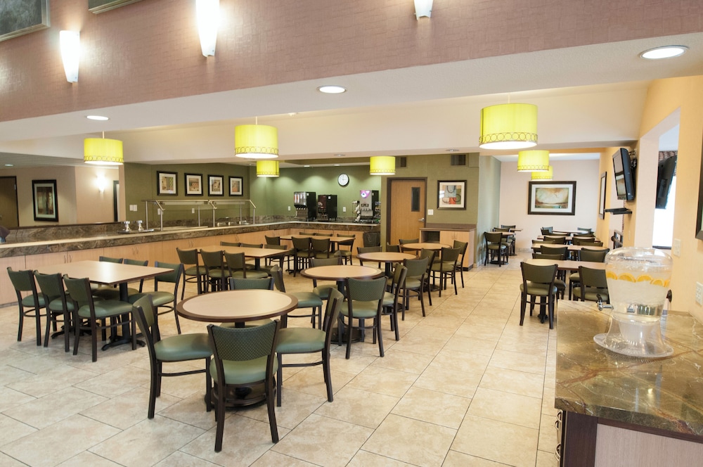 Crystal Inn Hotel & Suites Salt Lake City 45/65