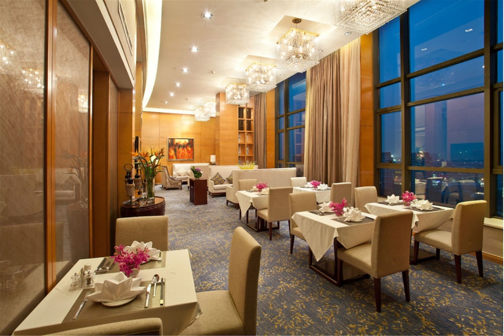 Wyndham Wenzhou 40/50