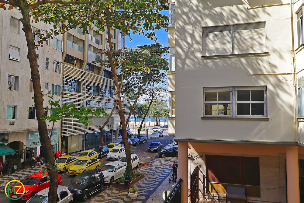 Mz Apartments Duvivier 19/25