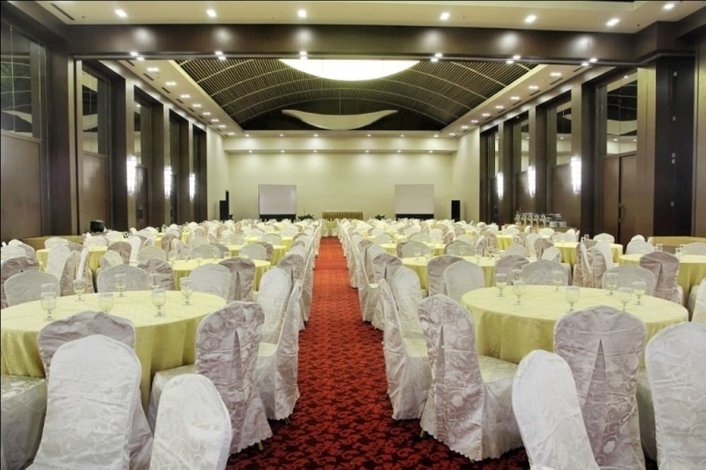 Horison Bandar Lampung 29/52