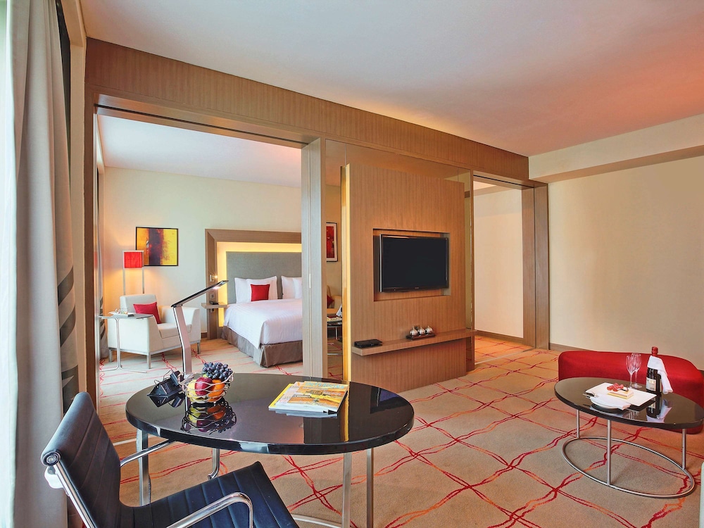 Novotel Ahmedabad 48/71