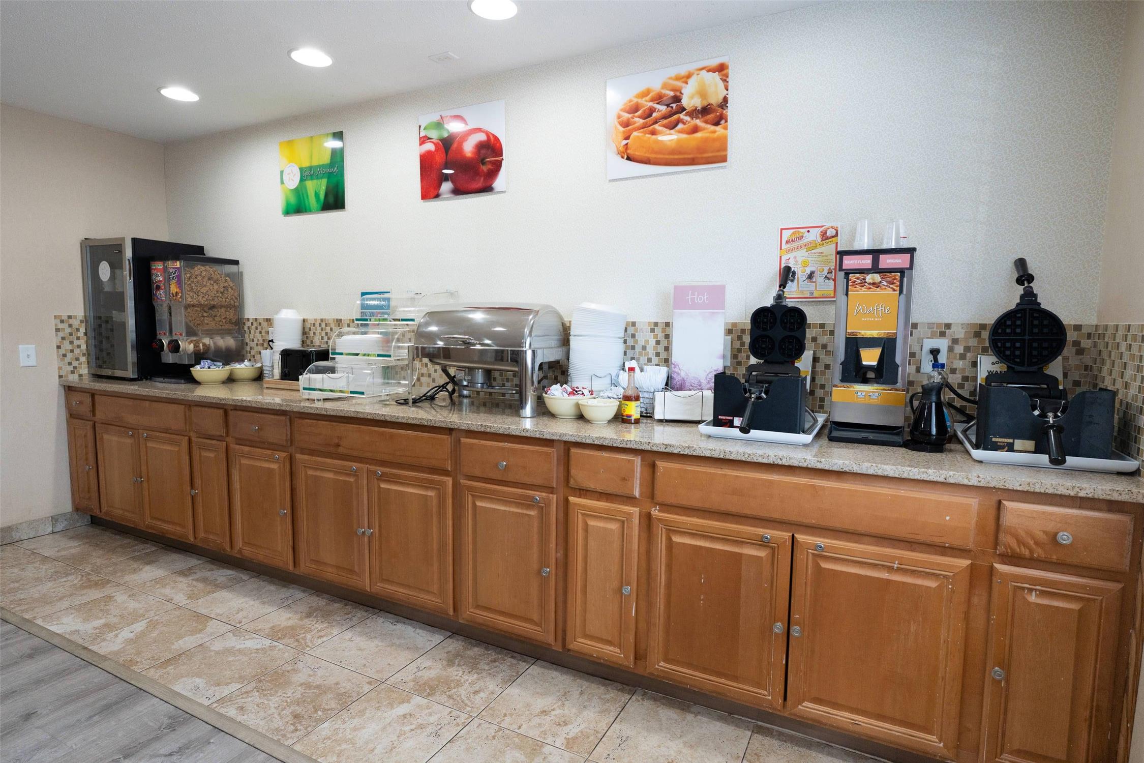 Quality Inn & Suites Sun Prairie Madison East 3/32