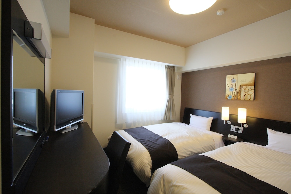 Hotel Route Inn Saijo 7/60