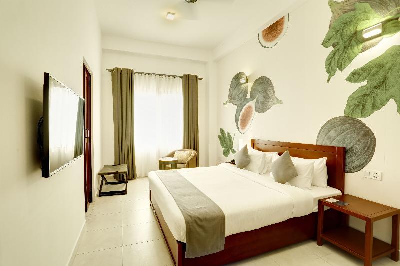 غرفة سوبيريور بإطلالة على المدينة، Morven Hotel Colombo 2/4