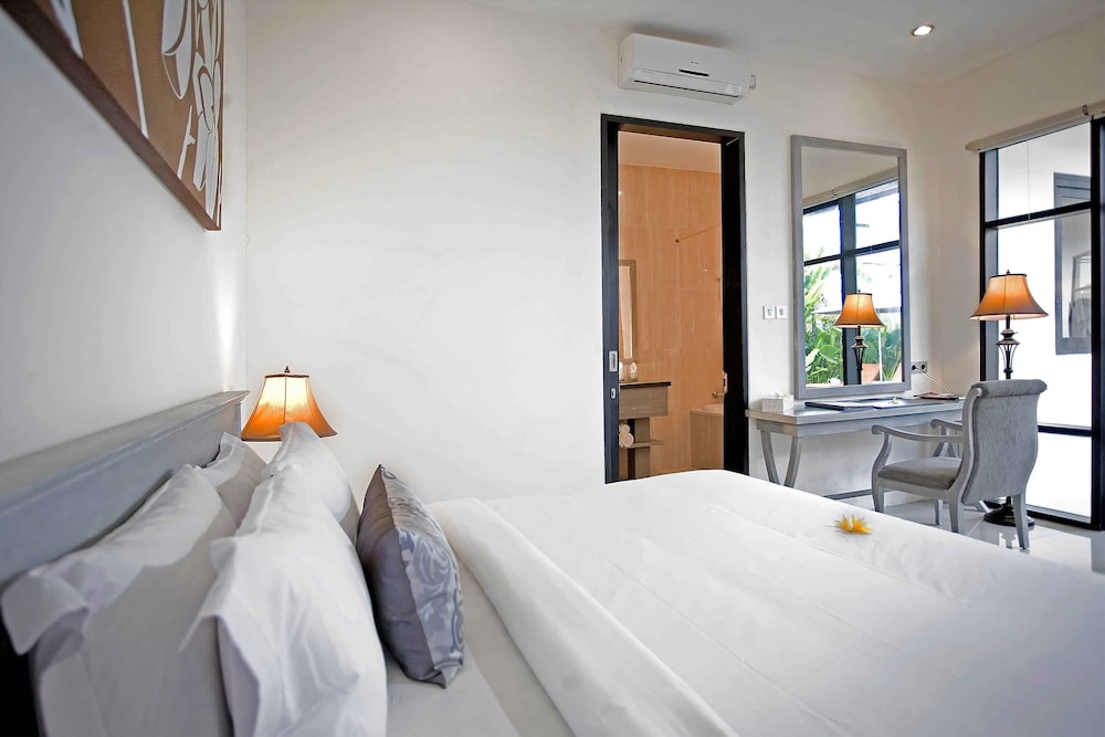 Awila Villas Kuta 30/61