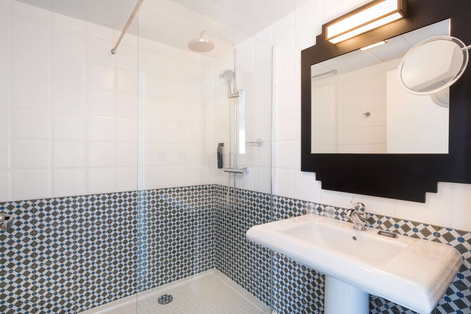 Best Western Hotel Journel Saint-Laurent-Du-Var 45/45
