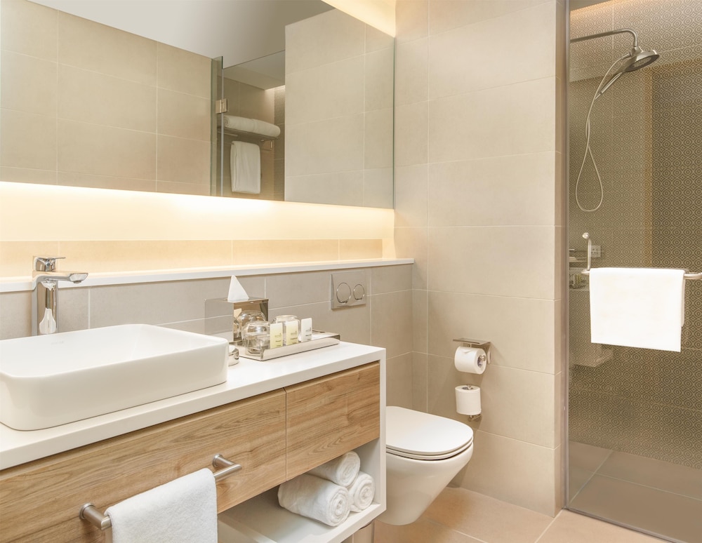 Hyatt Centric Soalteemode Kathmandu 59/60
