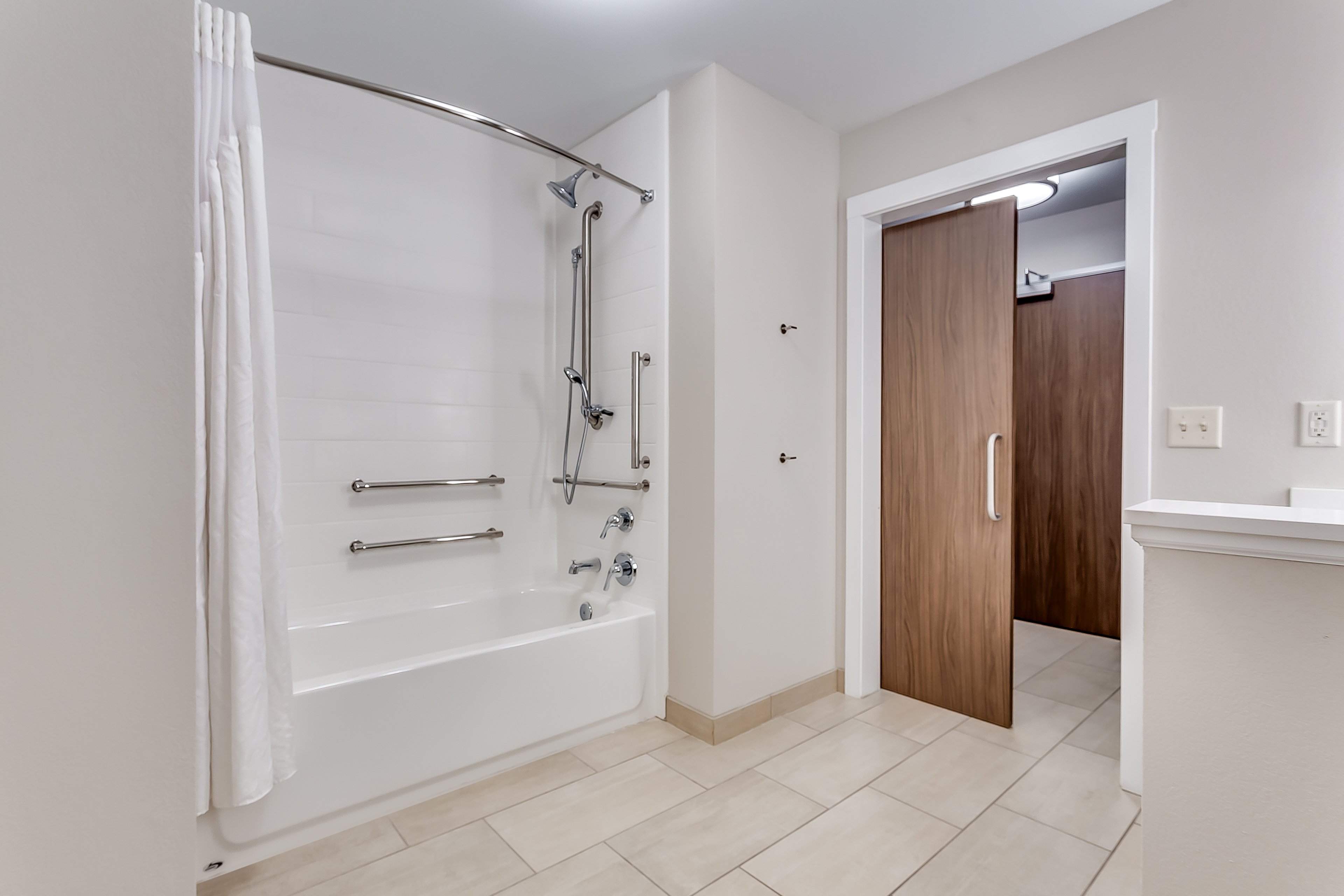 Holiday Inn Express & Suites Hammond 68/69