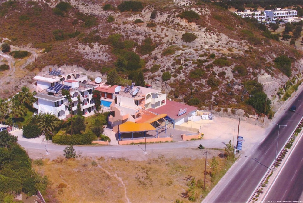 Artemis Studios 25/33