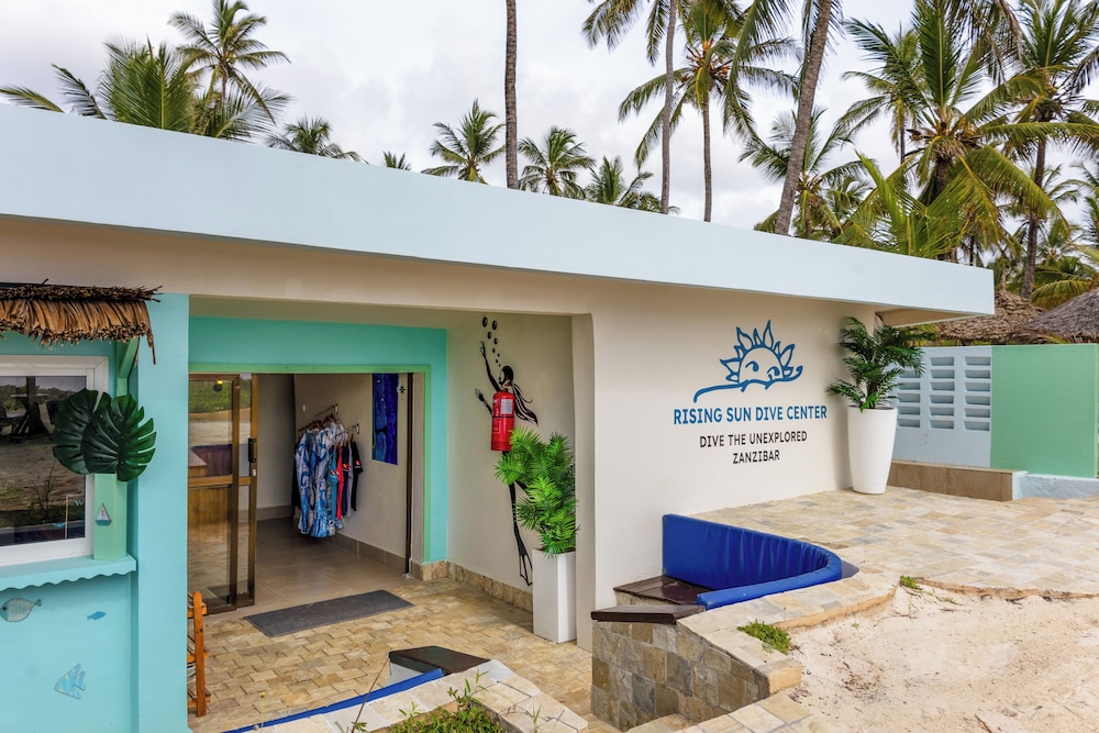 Breezes Beach Club & Spa in Dongwe