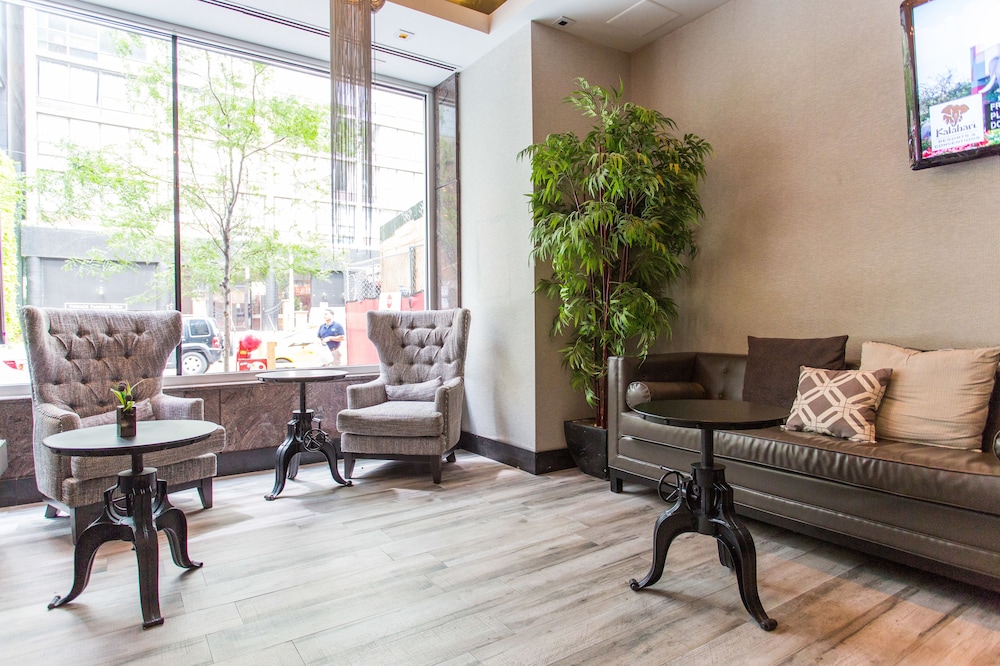 Ivy Boutique Hotel 35/47