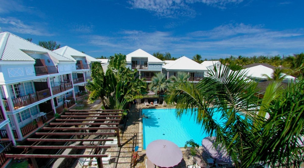 Les Creoles Hotel 48/50
