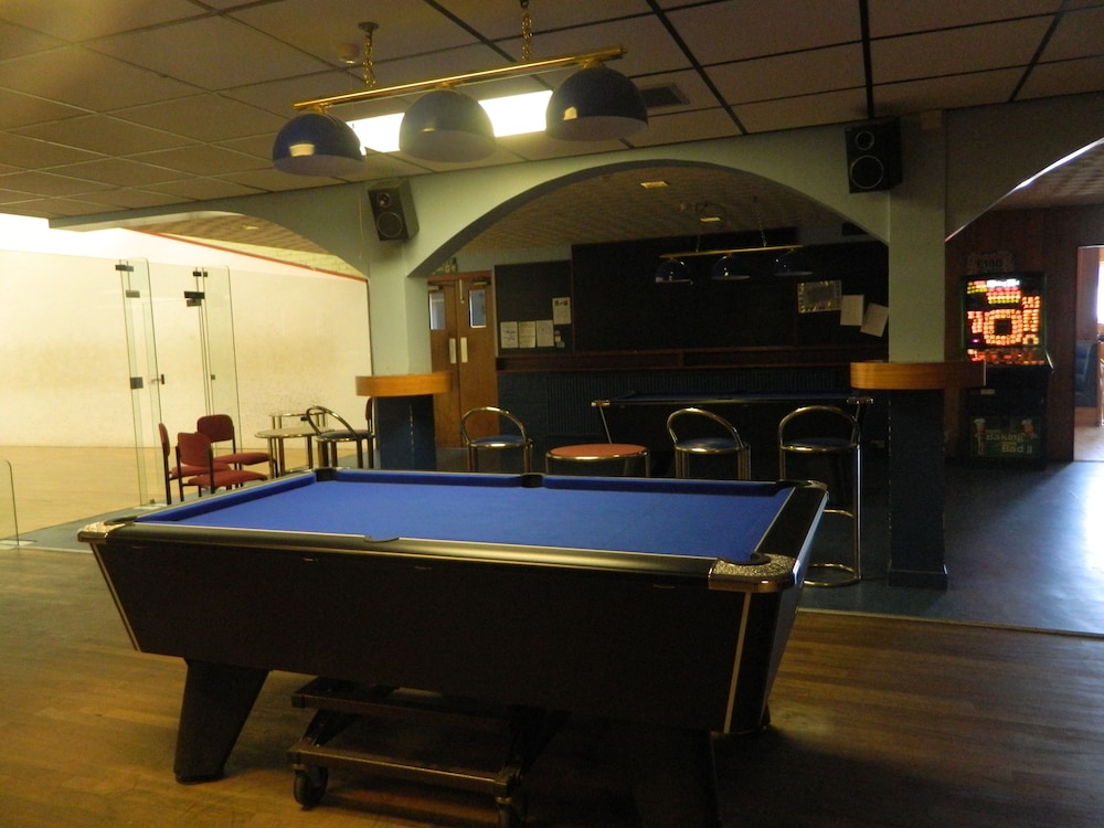 Red House Hotel 17/27