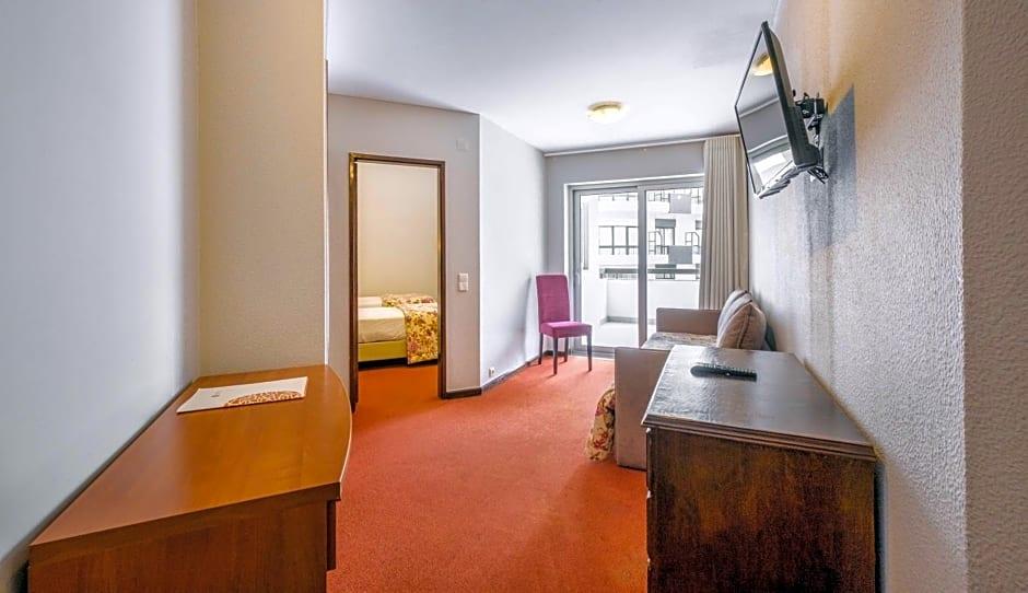 CATOLICA HOTEL 27/51