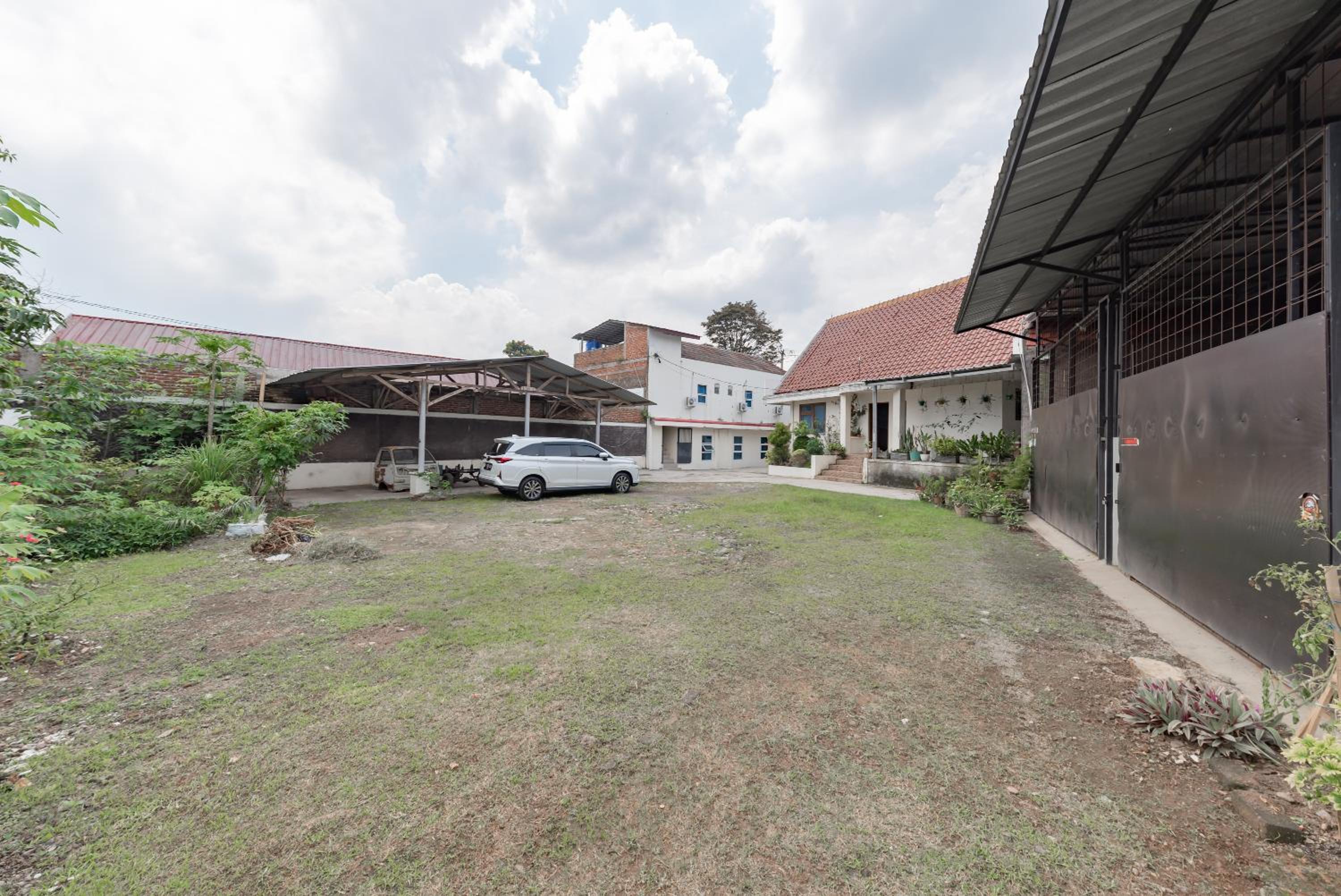 OYO 1370 Sudirman Guesthouse Syariah 44/56