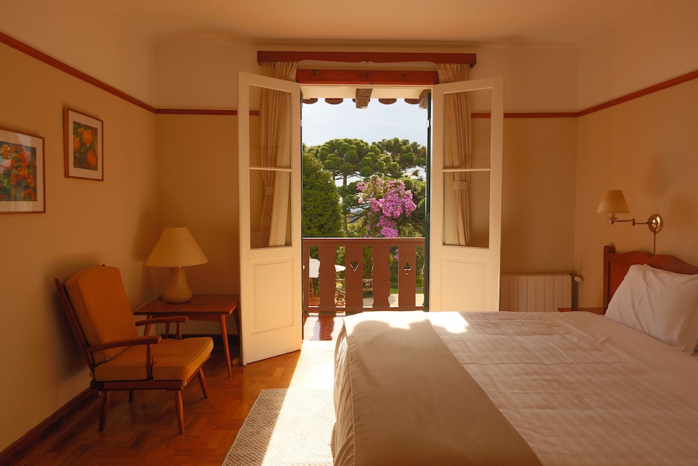 Hotel Toriba 12/50
