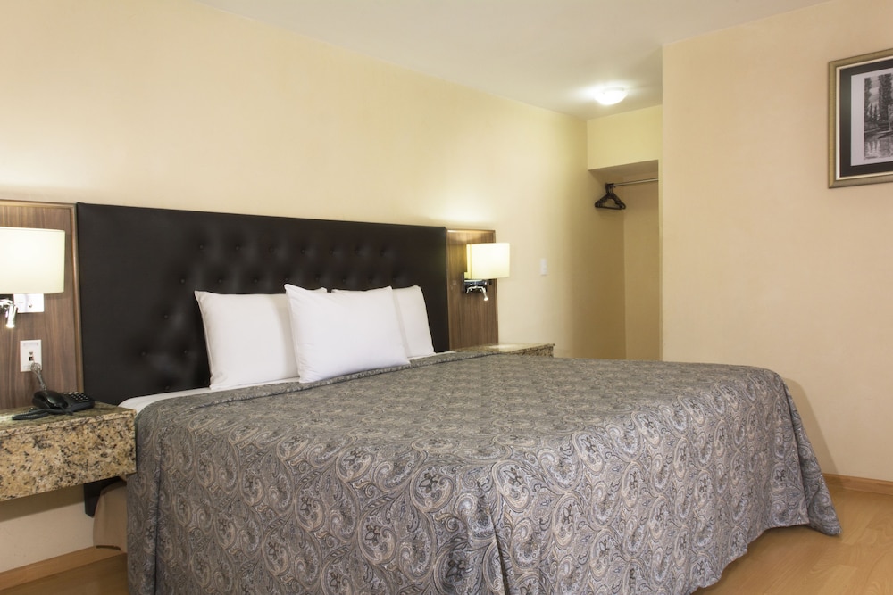 Castropol Hotel 14/43