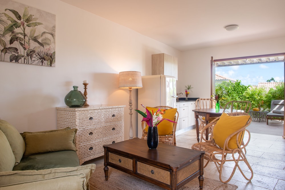 Habitation Saint Charles 58/77