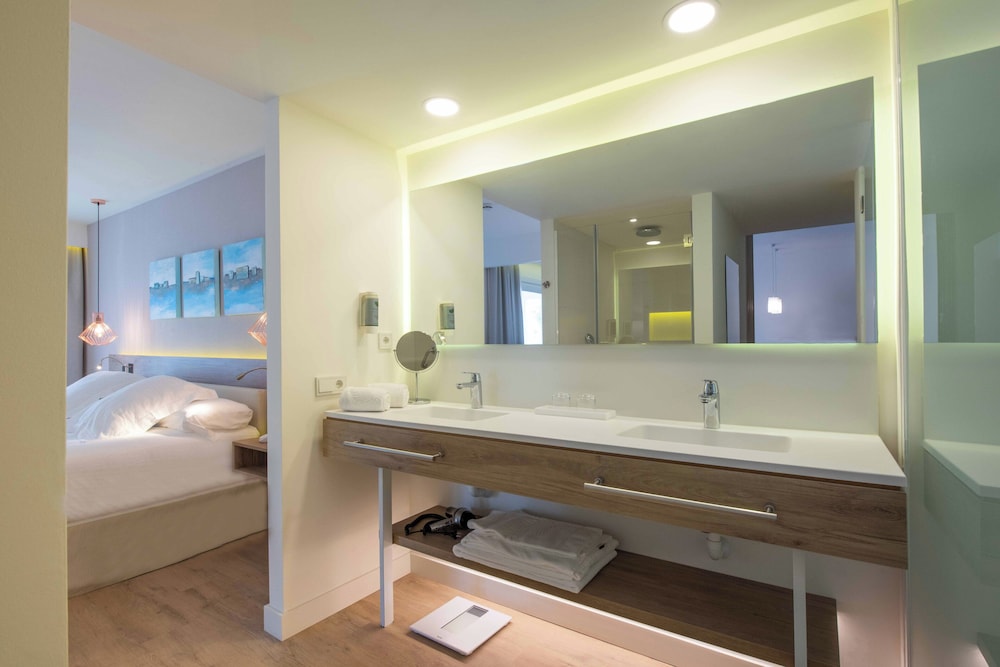 Valentin Somni Hotel & Suites - Adults Only 107/112