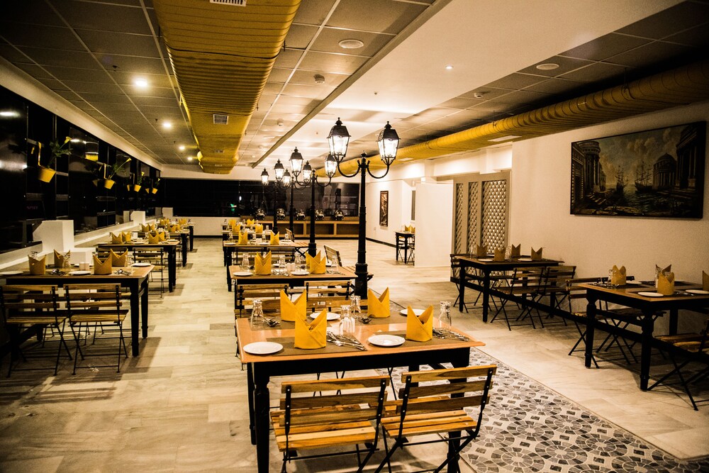 Zip by Spree Hotel Mangala International 57/70