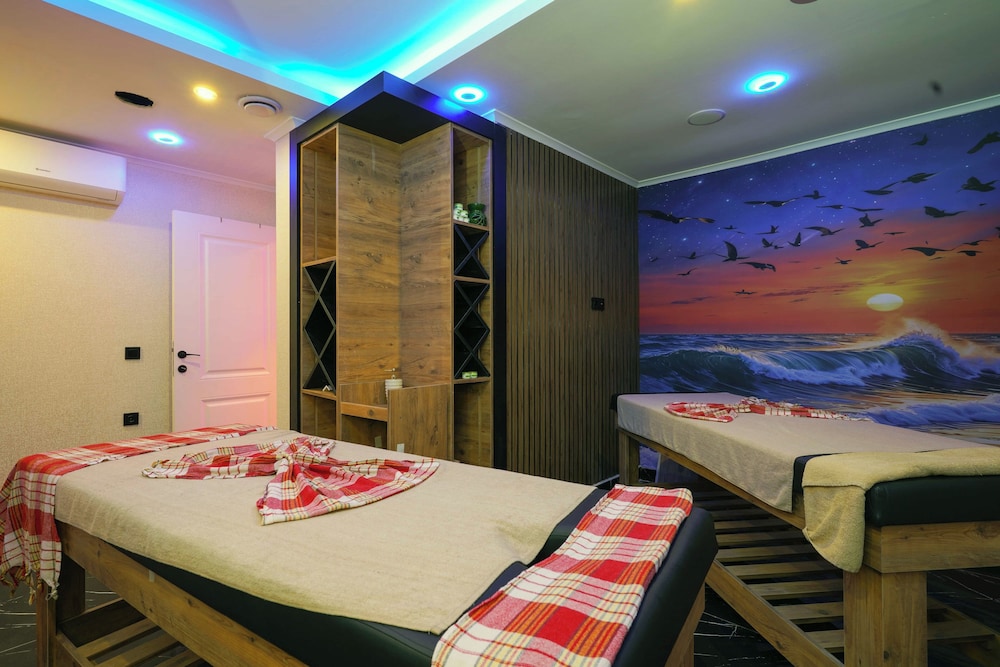 Kleopatra Arsi Hotel 39/78