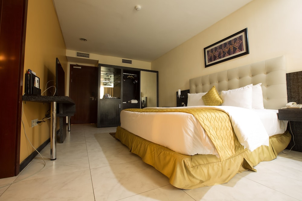Best Western Premier Accra Airport Hotel 13/36