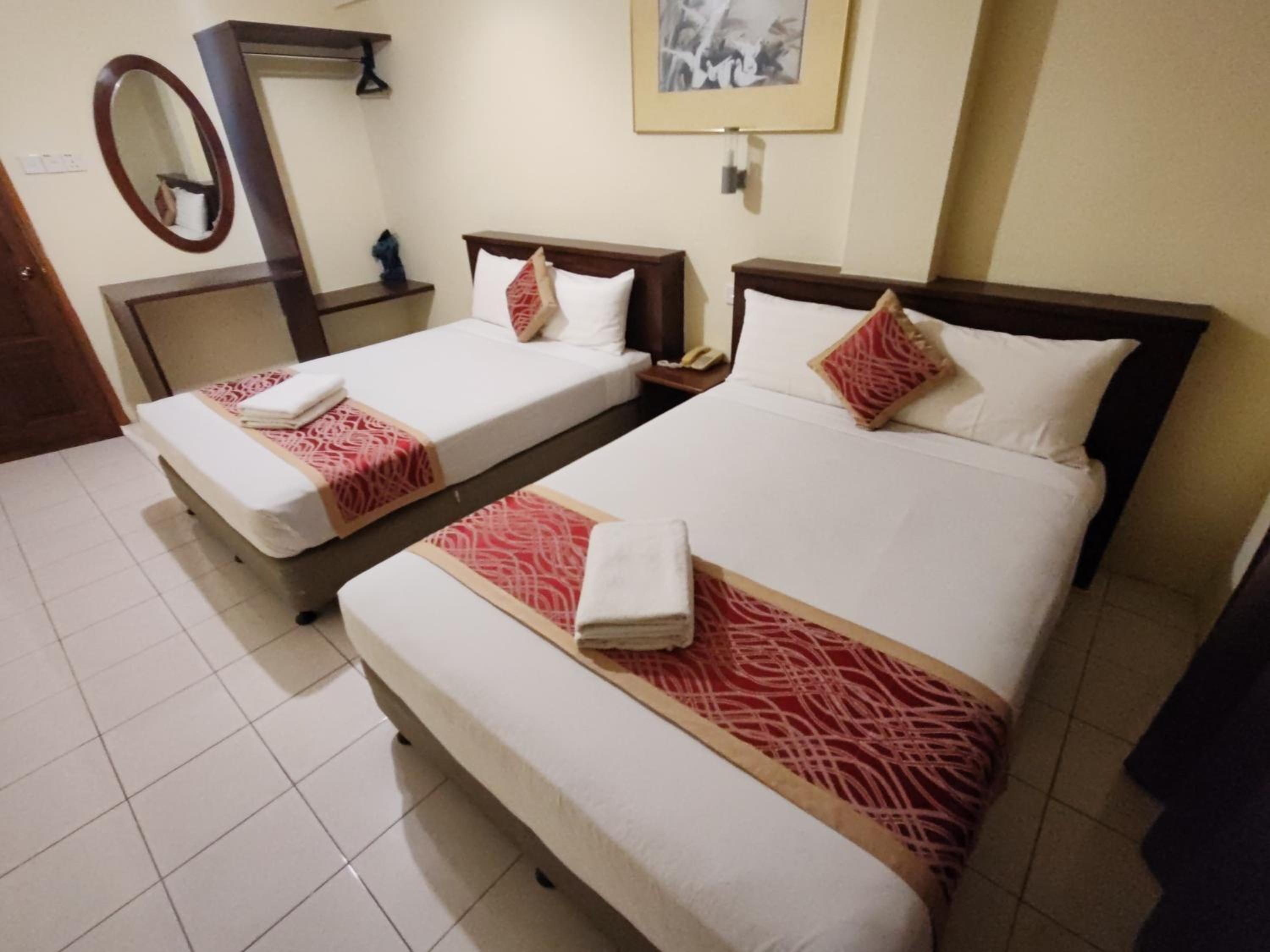 غرفة قياسية بسريرين كوين، Virgo Batik Resort 6/10