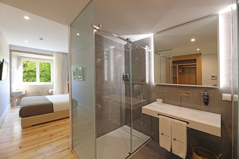 Memoria Porto FLH Hotels 48/50