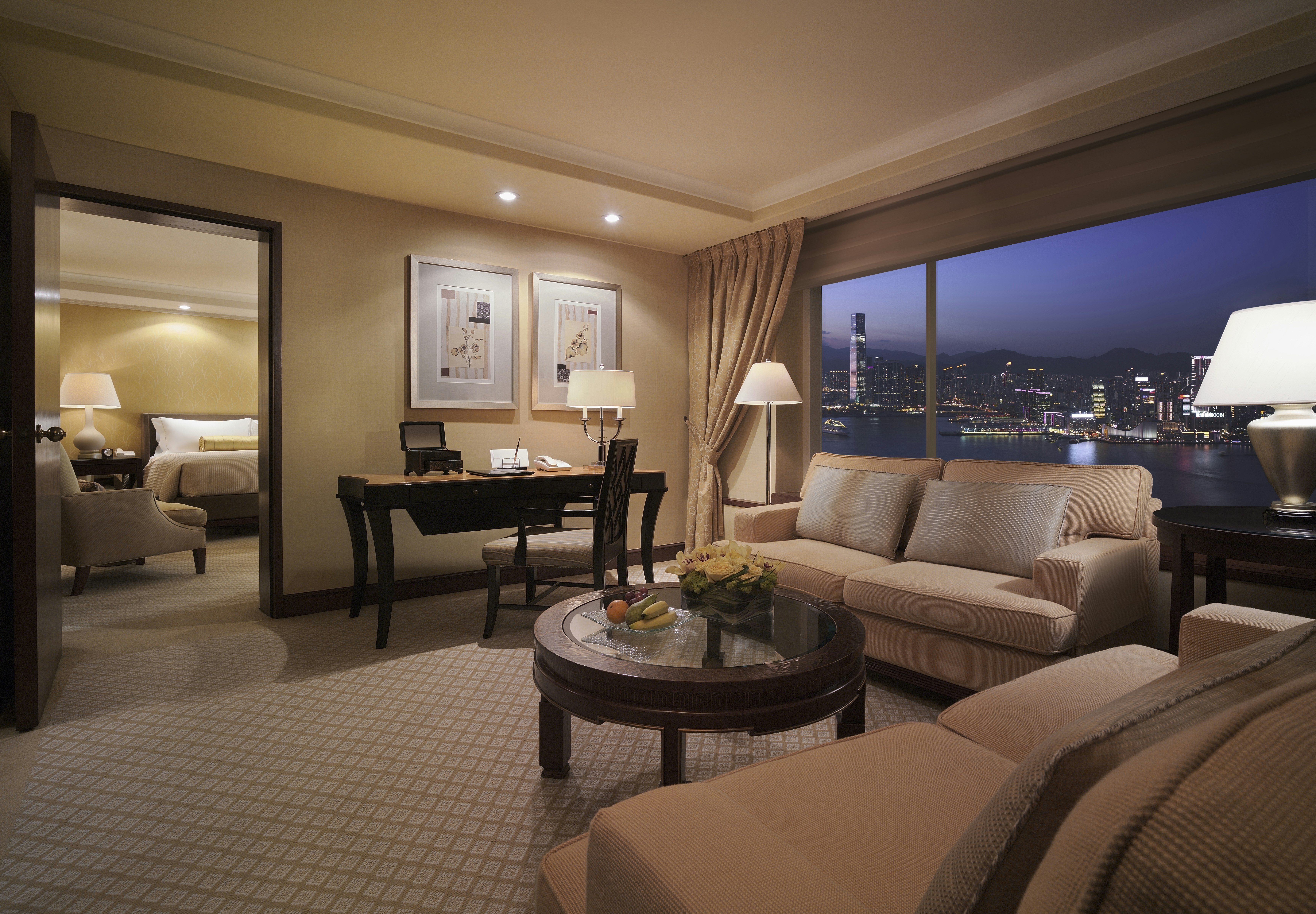 Conrad Hong Kong 40/74