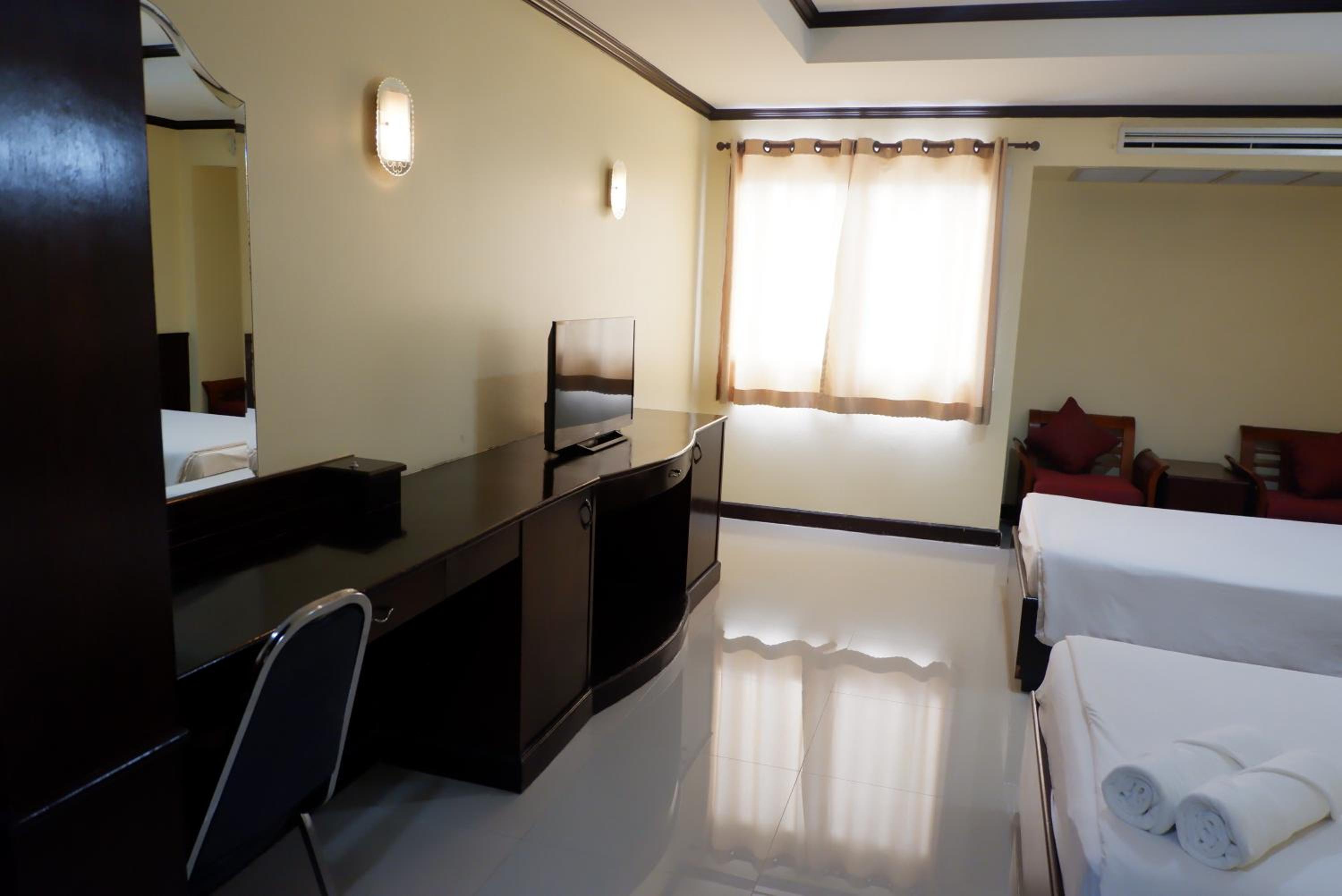 Auychai Grand Hotel 27/50