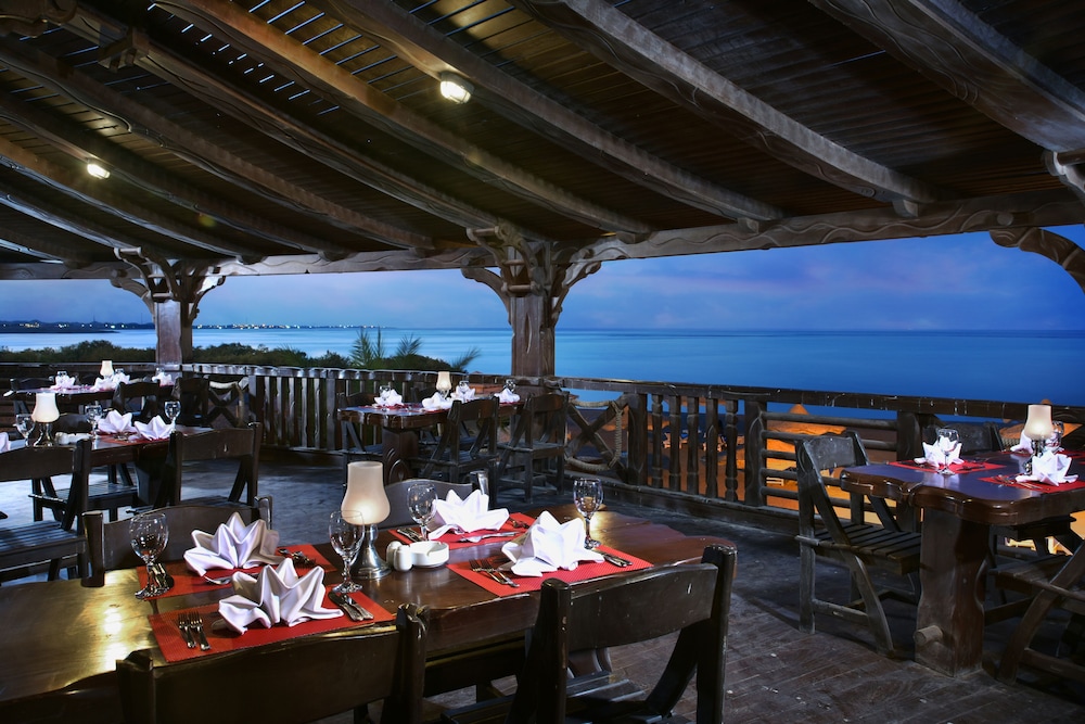 Swisstouch Oriental Resort Marsa Alam 34/50