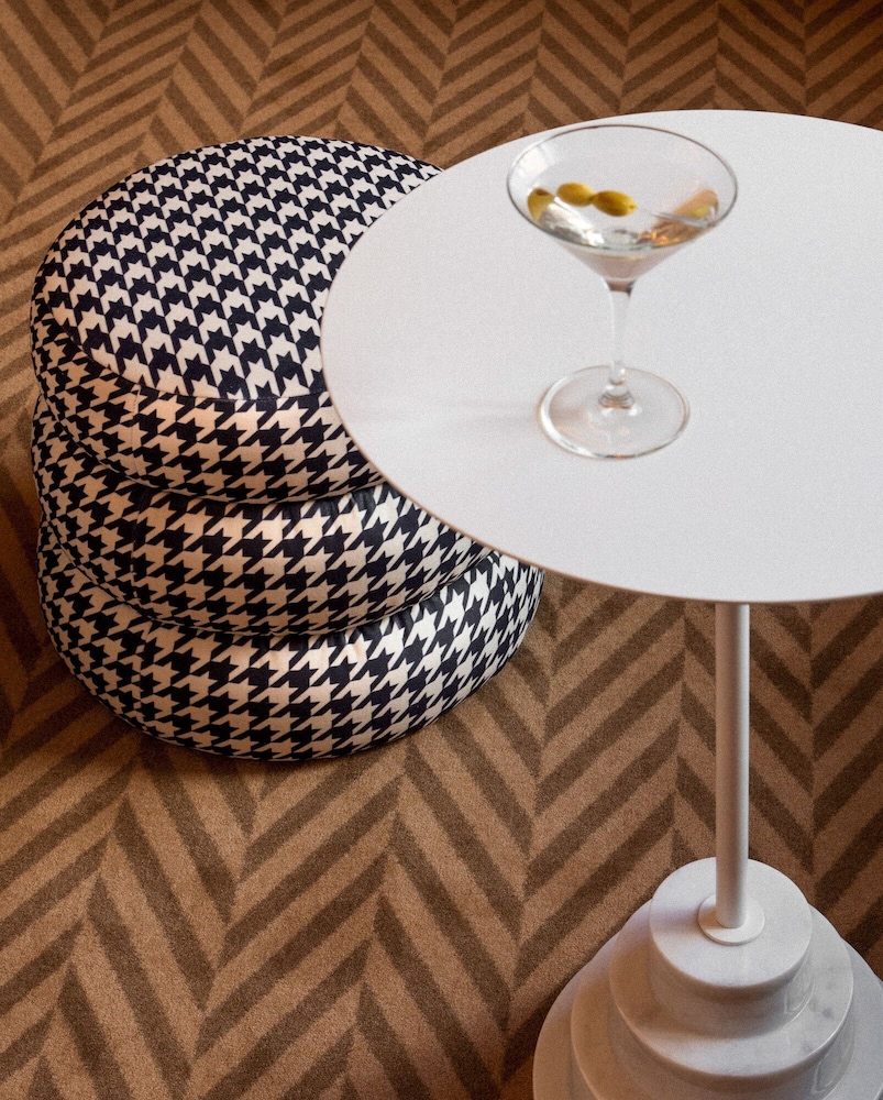 Hotel Ercilla de Bilbao, Autograph Collection 22/50