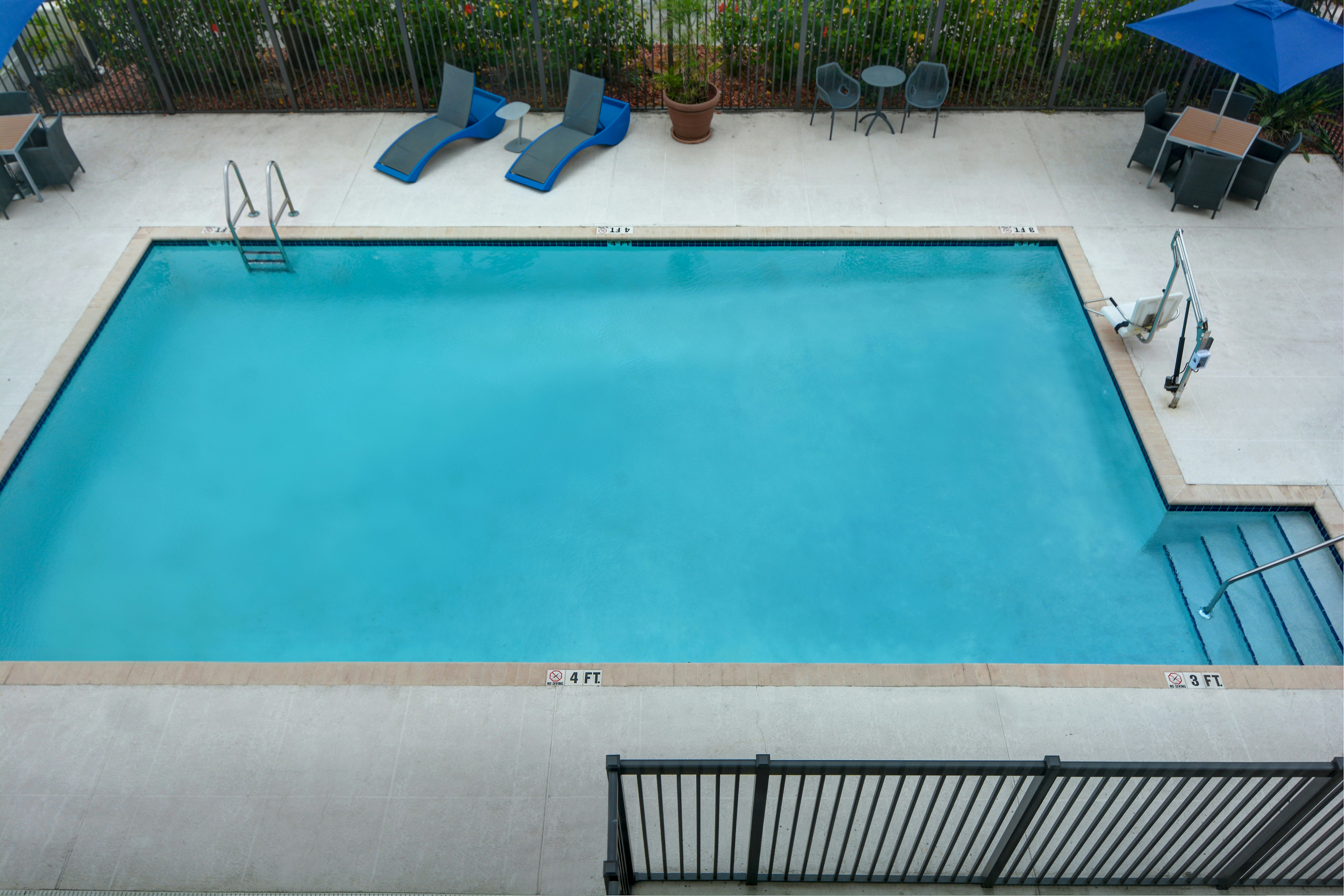 Hampton Inn and Suites Clearwater/St. Petersburg-Ulmerton Road 26/52