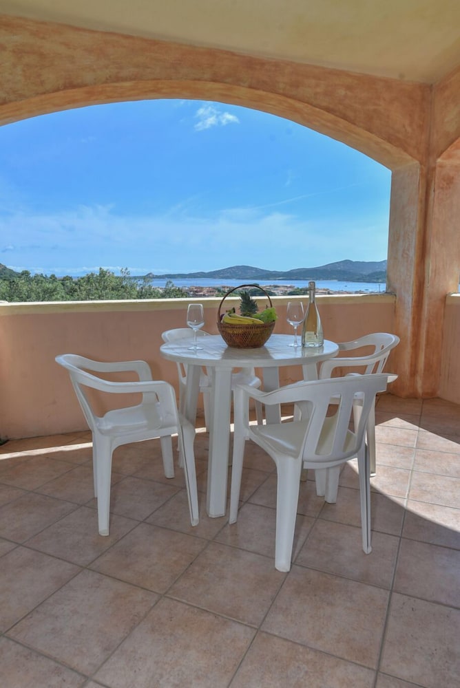 RESIDENCE LA COSTA 24/49